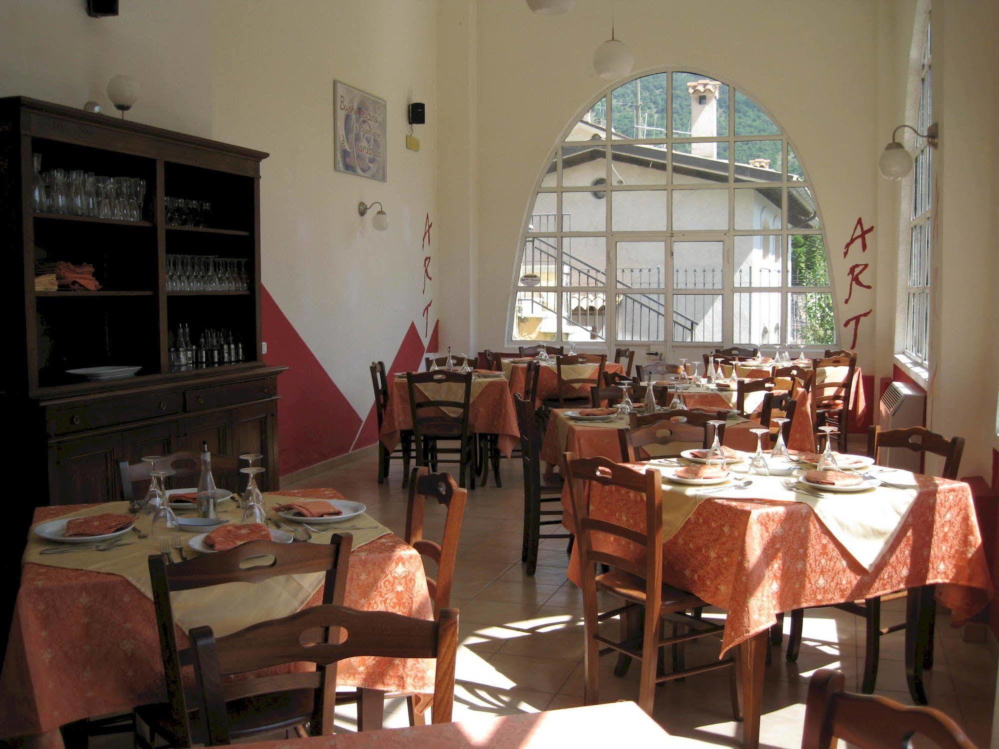 Art Hotel 3*